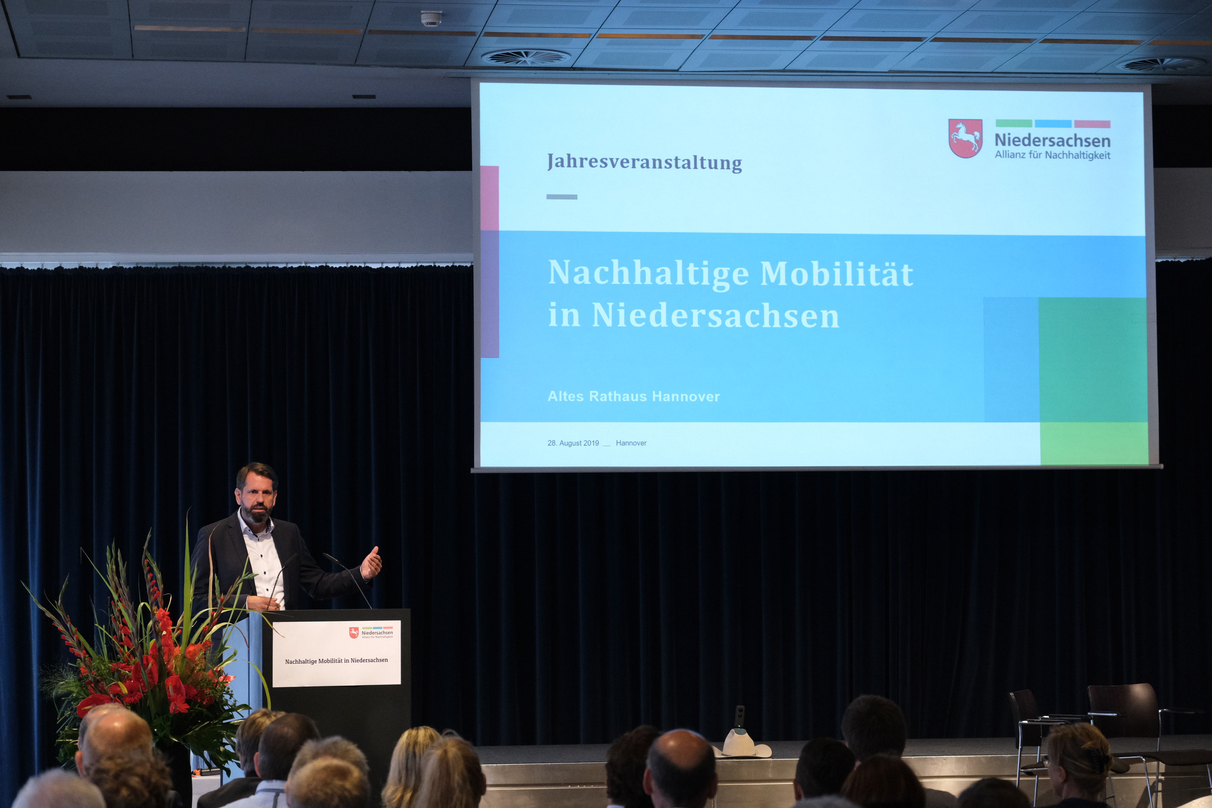 Nach­le­se: Star­ke The­sen zur „Nach­hal­ti­gen Mobi­li­tät in Niedersachsen“